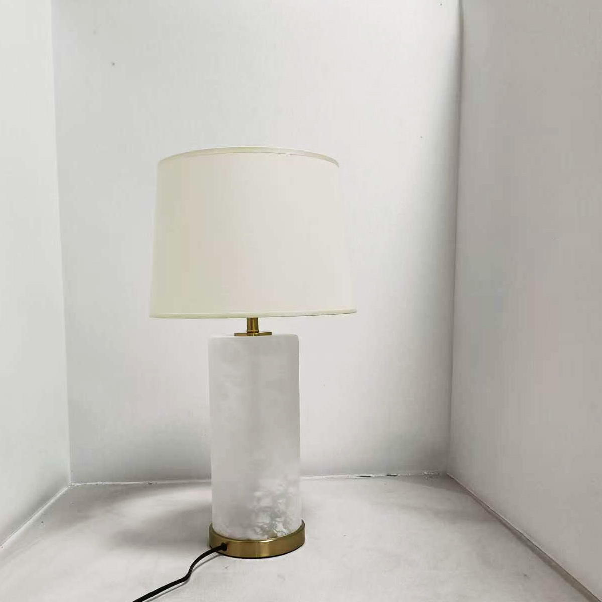 Elegant Cloud - Glass Table Lamp with Golden Metal Base