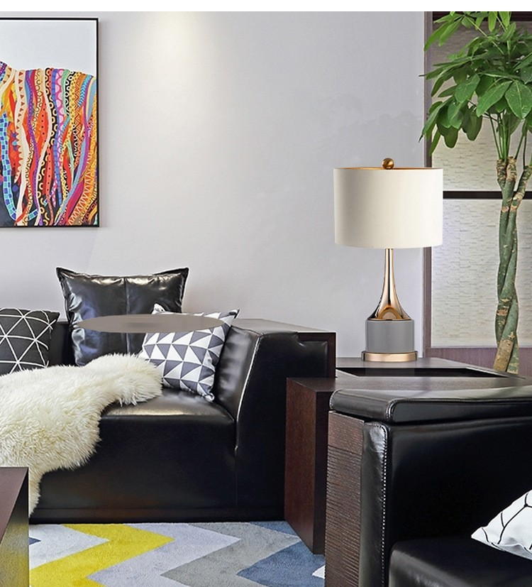 Gold - Toned Table Lamp: Elevate Home Aesthetics with Elegant Design