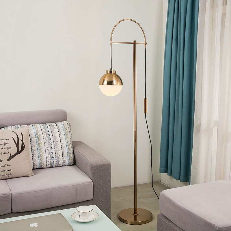 Elegant Arc - Shaped Gold Floor Lamp for Living Spaces