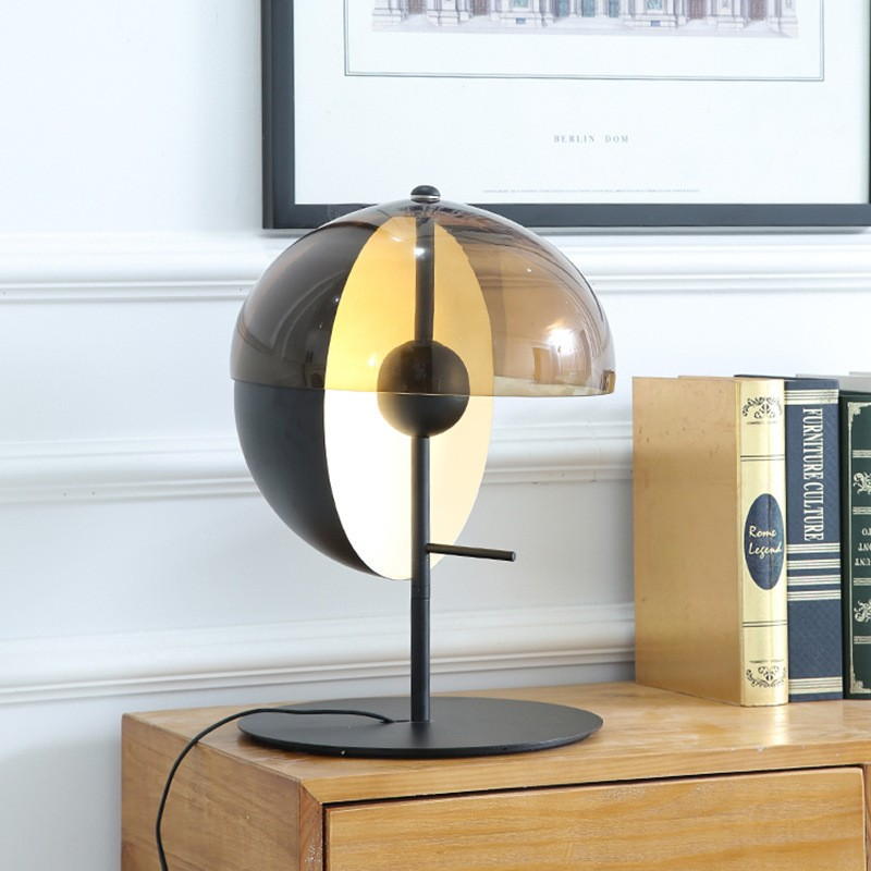 Mid - Century Modern Glass & Metal Table Lamp: Artistic Design for Sophisticated Home Spaces