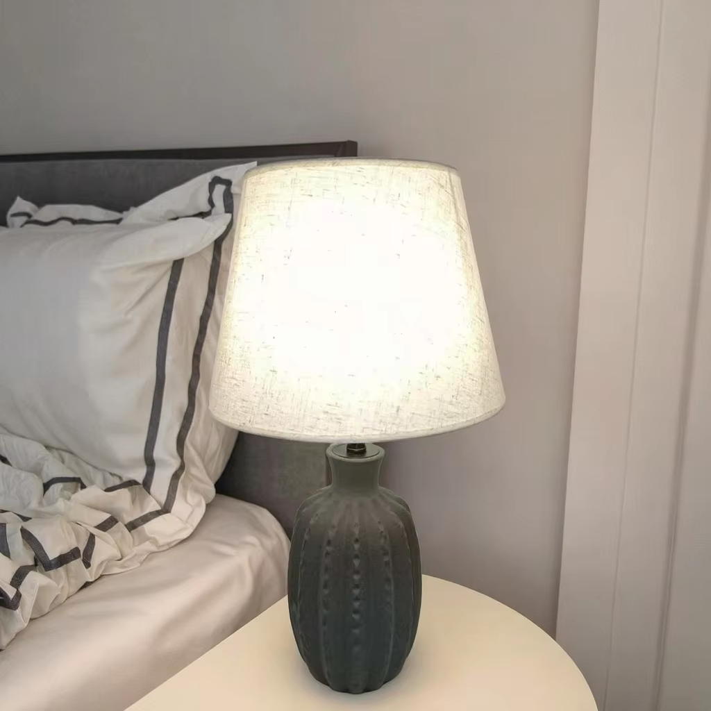Black and White Fusion: The Elegance of a Black Ceramic and White Linen Table Lamp