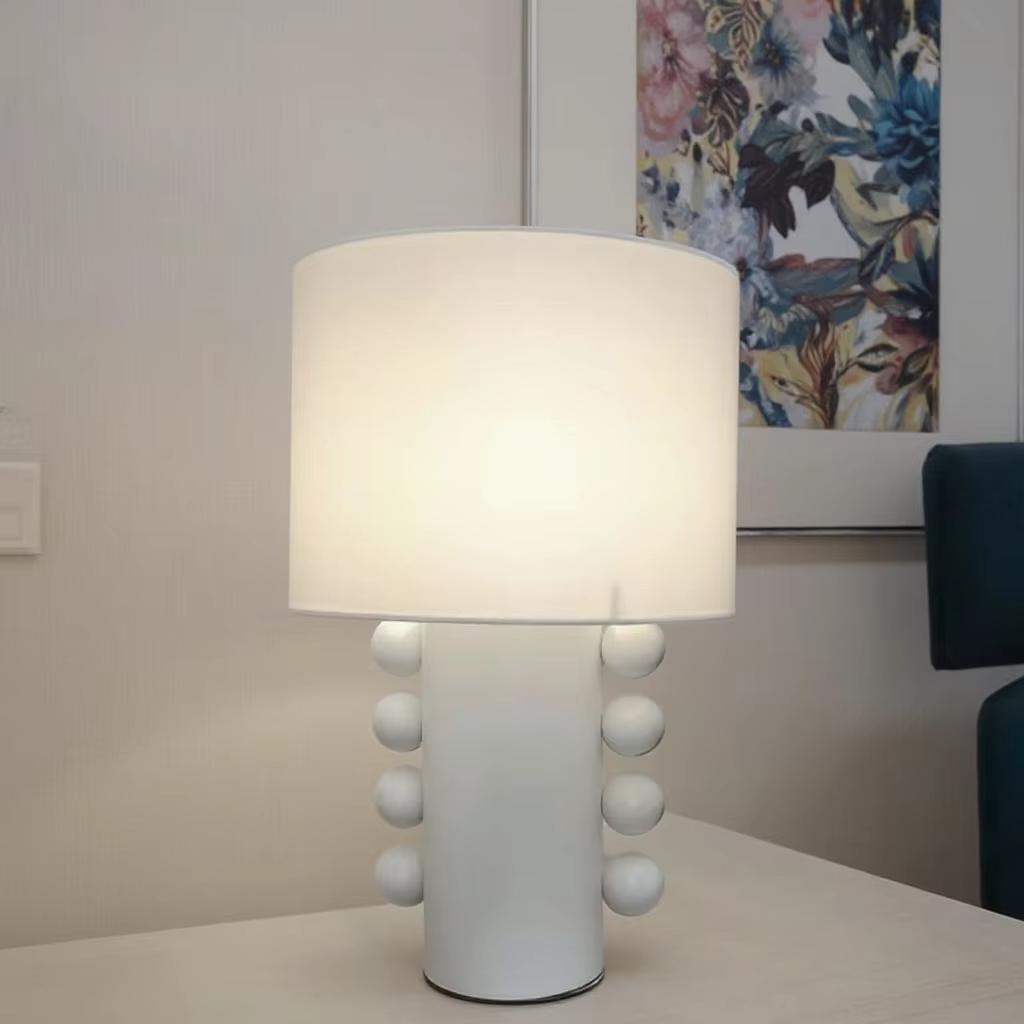 Modern Minimalist Spherical Decorative Table Lamp - Add a Touch of Playfulness to Your Space
