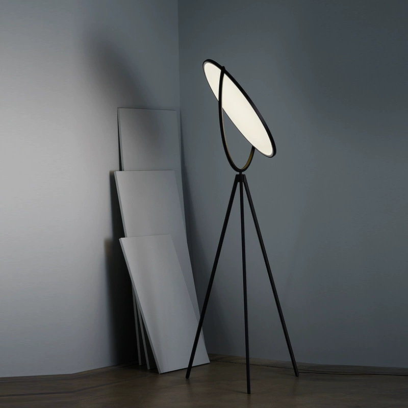 Minimalist Tripod Floor Lamp - Modern Home Lighting