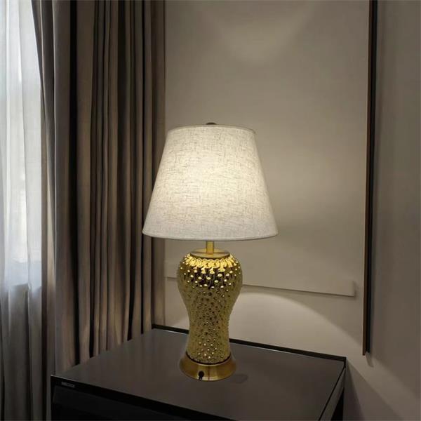 Luxury Gold Ceramic Table Lamp with Linen Shade