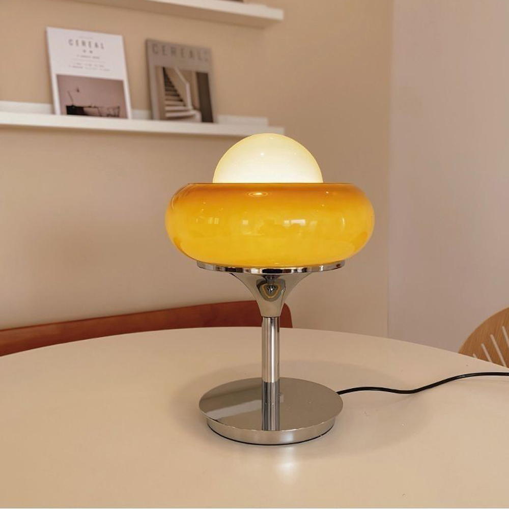 Medieval Nostalgic Bauhaus Decorative Desk Lamp