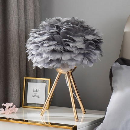 Add a Touch of Elegance with Feather Tripod Table Lamps: Perfect for Romantic and Luxurious Home Decor