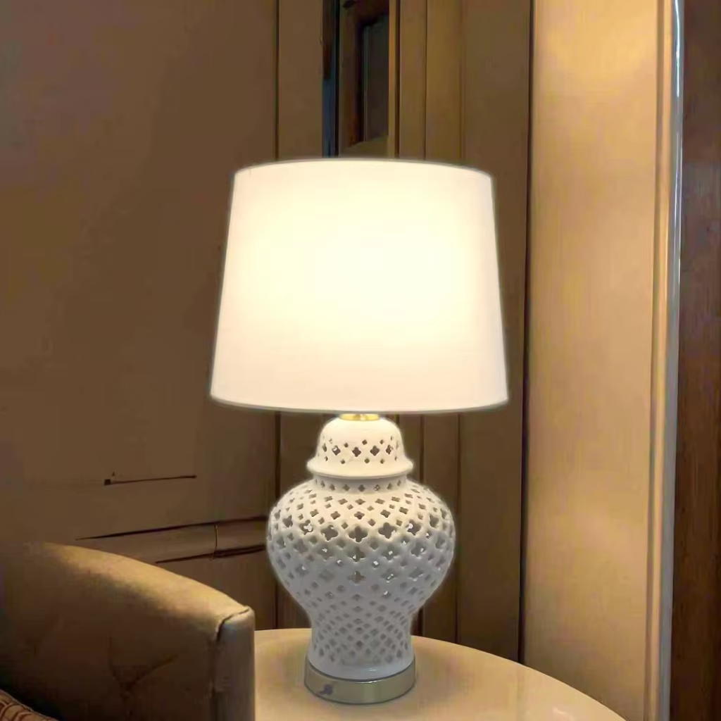 Exquisite Ceramic Table Lamp with Lattice Design - A Touch of Elegance for Your Home