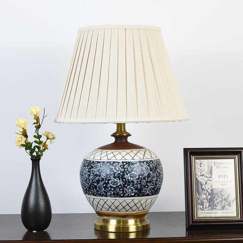 Retro Ceramic Table Lamp with Handmade Linen Shade