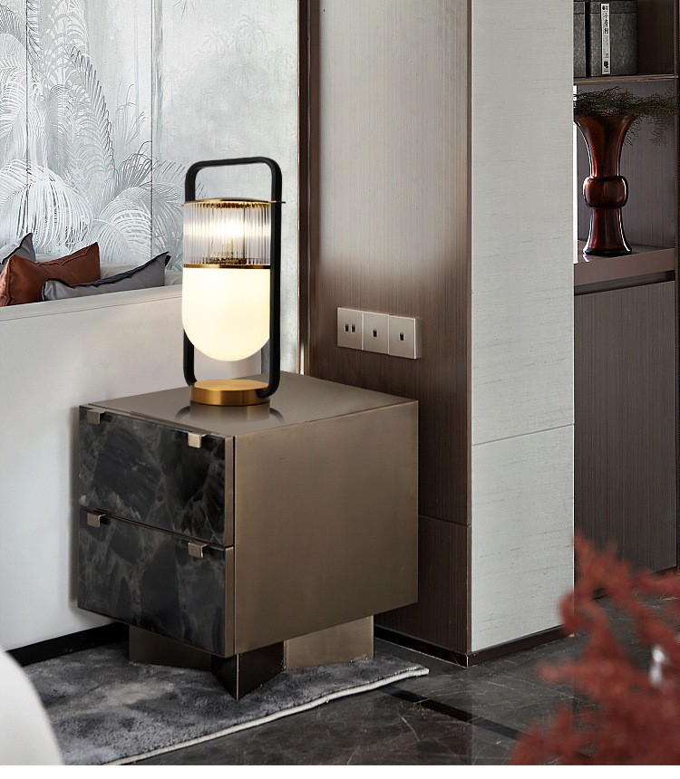 Modern Elegance: Dual - Shade Table Lamp with Metal Handle & Base