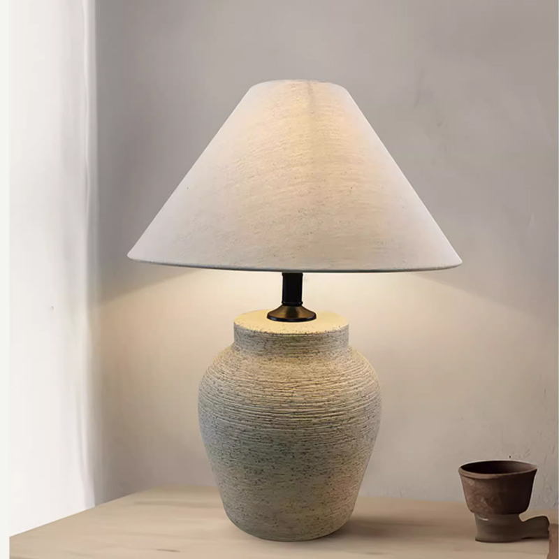 Retro Ceramic Table Lamp with Linen Shade