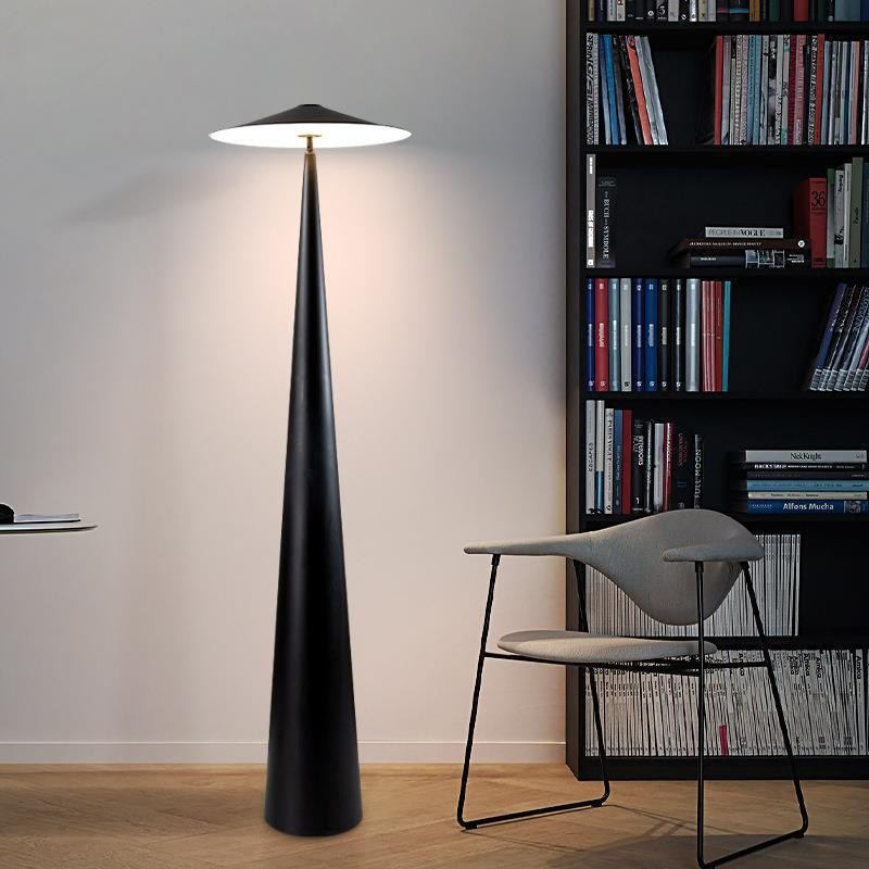 Minimalist Mushroom - Inspired LED Floor Lamp: Blend of Aesthetics & Functionality