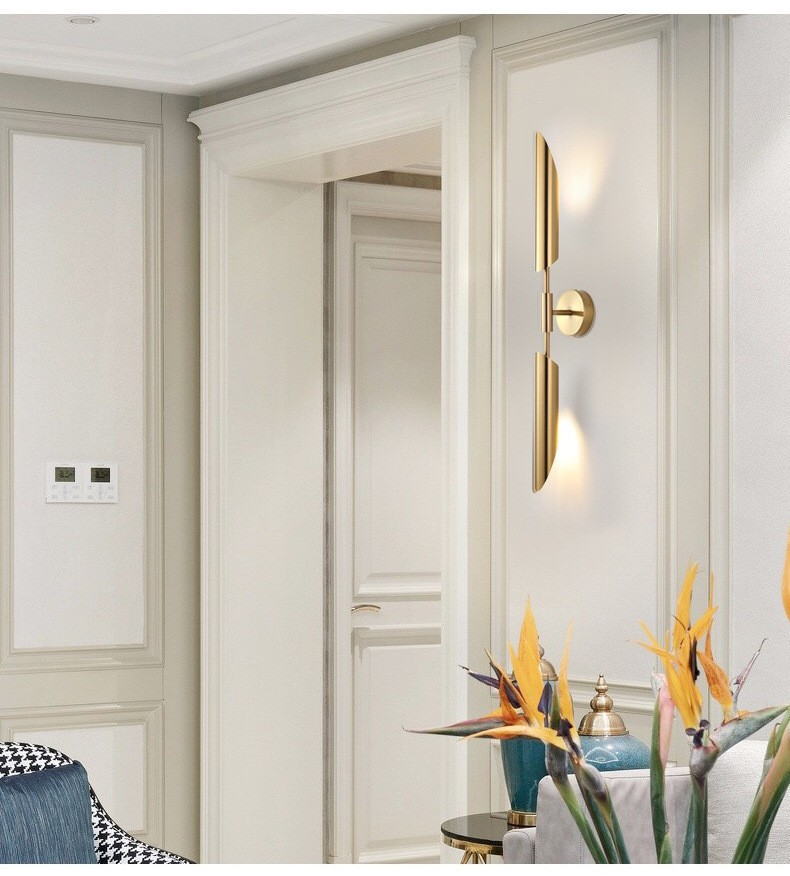 Modern Elegance: Gold Finish Double Fixture Wall Lamp