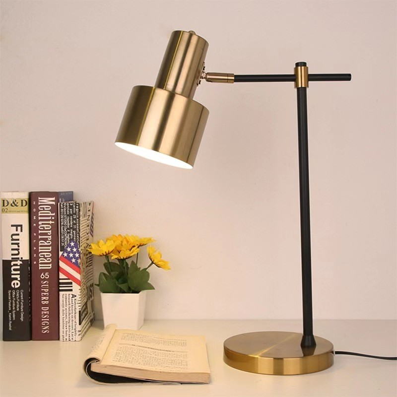 Modern Adjustable Iron Desk Lamp: Sleek Brass Aesthetics + E27 Flexibility for Focused, Stylish Illumination