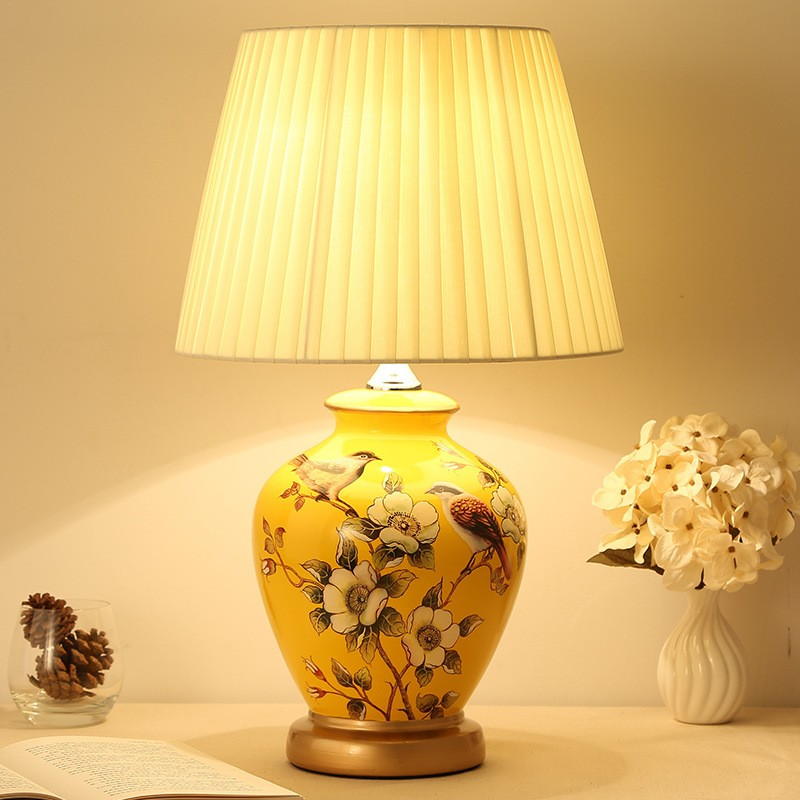 Hand-Painted Ceramic Table Lamp: Vintage Floral & Bird Artistry