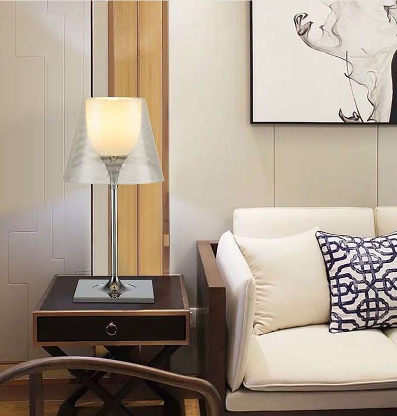 Modern Minimalist Clear Glass Table Lamp with Chrome Wrought Iron Base