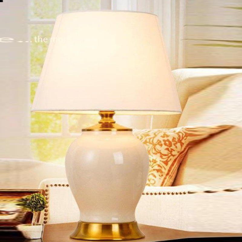 Minimalist Yellow Ceramic Table Lamp: Timeless Sophistication with Fabric Shade & Gold Metal Base