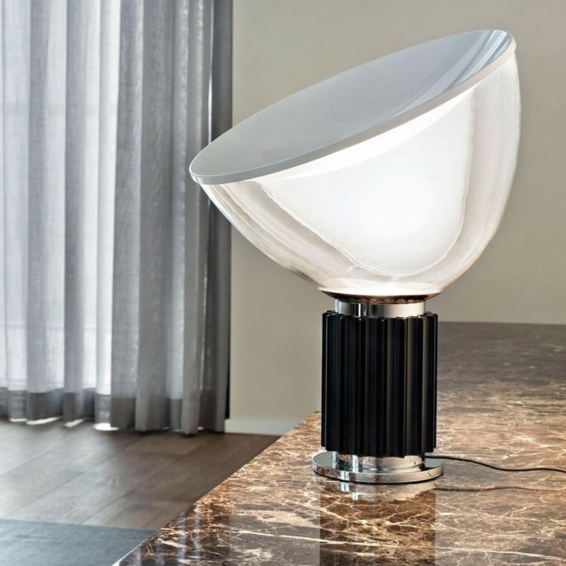 Modern Industrial Glass & Aluminum Table Lamp: Sculptural GU10 Illumination for Contemporary Spaces