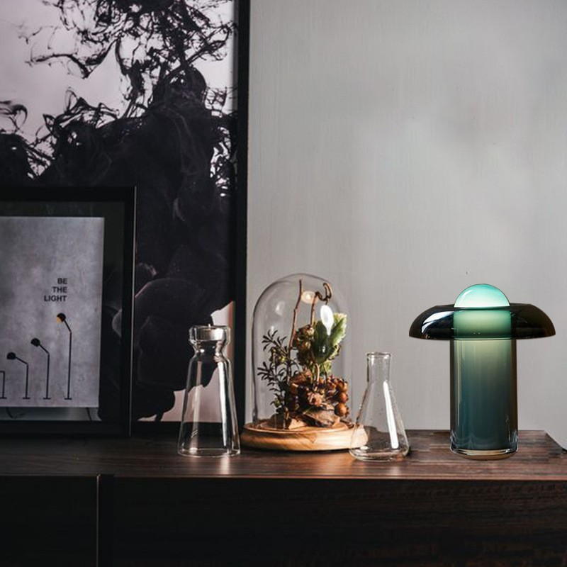 Emerald Glass Mushroom Table Lamp: Sculptural Elegance for Modern Interiors