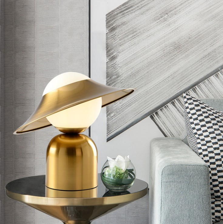 Artistic Mushroom - Shaped Table Lamp: Metal Plating & Frosted Glass Fusion