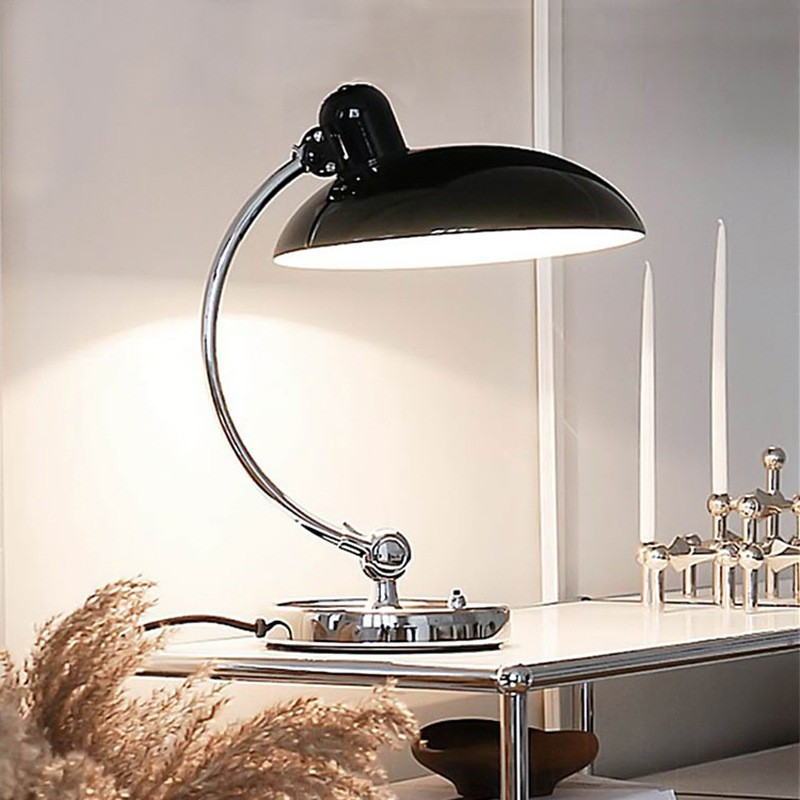 Vintage Adjustable Metal Desk Lamp – Retro Charm Meets Flexible, Durable Design