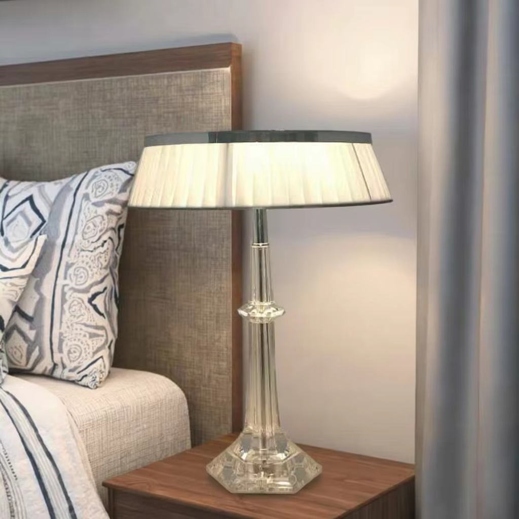 Modern Luxury Crystal Table Lamp: Elegant Illumination for Sophisticated Spaces