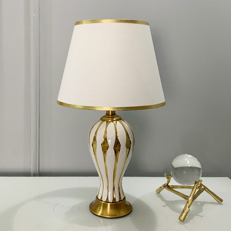 Art Deco Ceramic Table Lamp: Gold-Accented Elegance with Fabric Shade & Metal Base