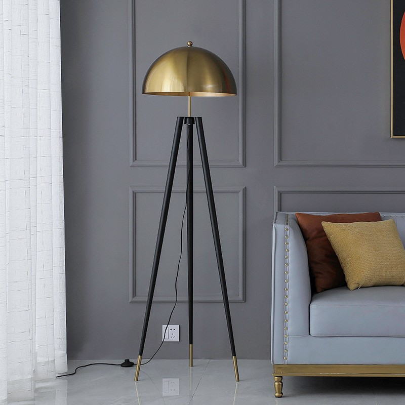 Modern Industrial Metal Floor Lamp: Dual E14 Illumination for Sculptural, Functional Spaces
