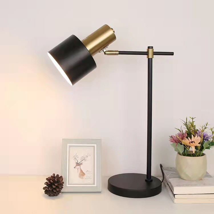 Modern Adjustable Iron Desk Lamp: Sleek Brass Aesthetics + E27 Flexibility for Focused, Stylish Illumination