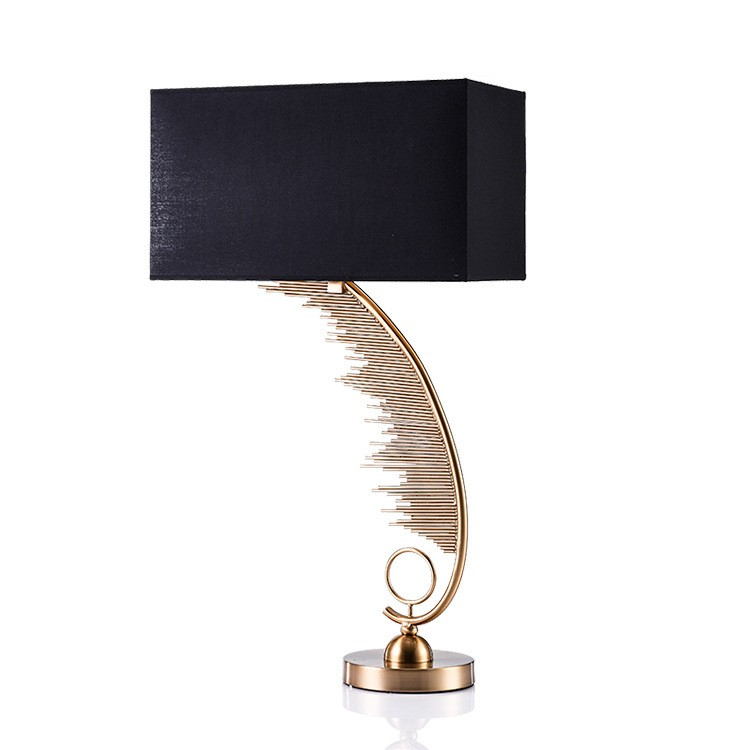 Modern Luxury Table Lamp: Black - Gold Fusion for Sophisticated Interiors
