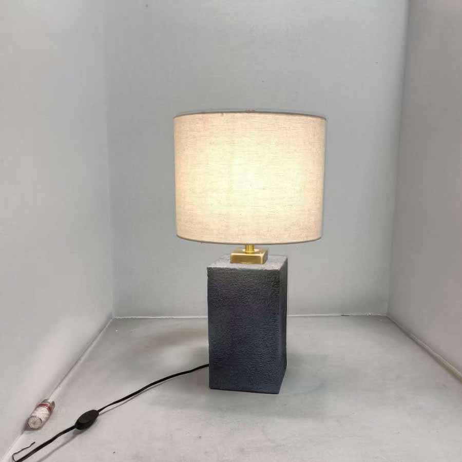 Industrial - Chic Ceramic Base Table Lamp: Blend of Textured Design & Warm Lighting