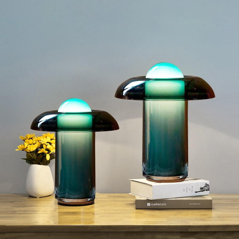 Emerald Glass Mushroom Table Lamp: Sculptural Elegance for Modern Interiors