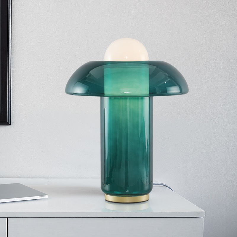 Emerald Glass Mushroom Table Lamp: Sculptural Elegance for Modern Interiors