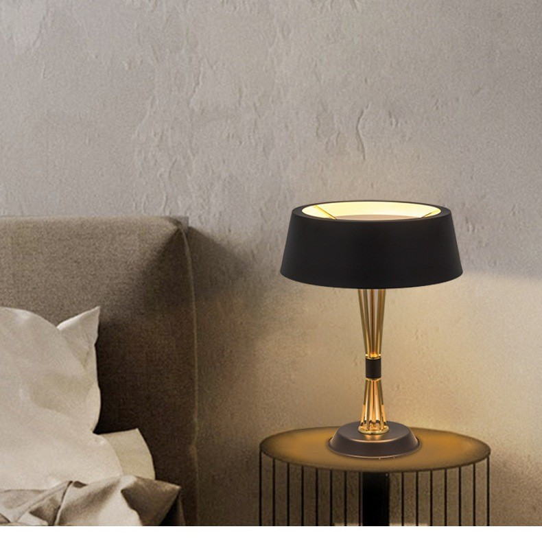 Metal Crafted Elegance: Timeless Table Lamps Redefining Modern Home Aesthetics