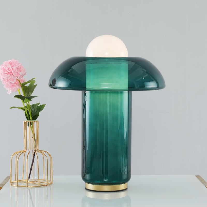 Emerald Glass Mushroom Table Lamp: Sculptural Elegance for Modern Interiors