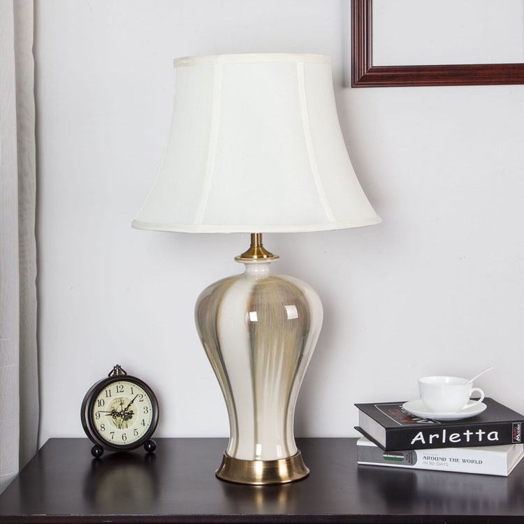 Elegant Chinese - Style Ceramic Table Lamp: Timeless Charm for Your Home