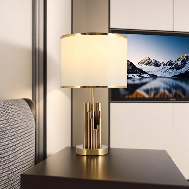 Luxury Modern Table Lamp: Artistic Elegance for Refined Spaces