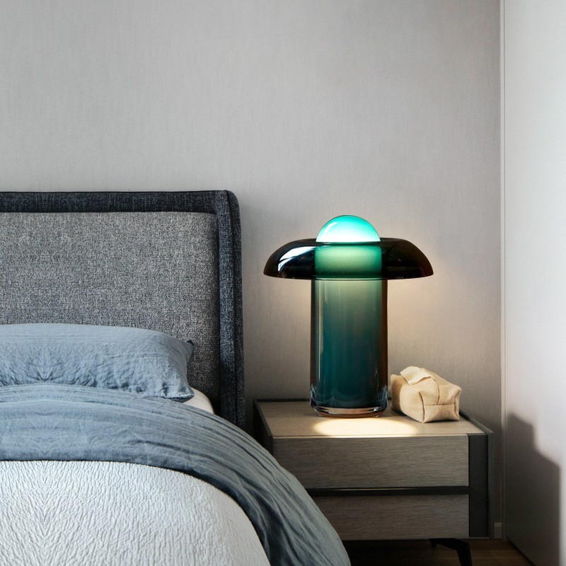 Emerald Glass Mushroom Table Lamp: Sculptural Elegance for Modern Interiors