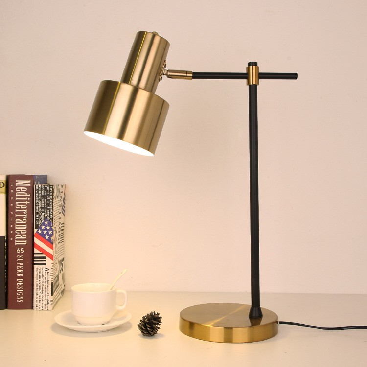 Modern Adjustable Iron Desk Lamp: Sleek Brass Aesthetics + E27 Flexibility for Focused, Stylish Illumination
