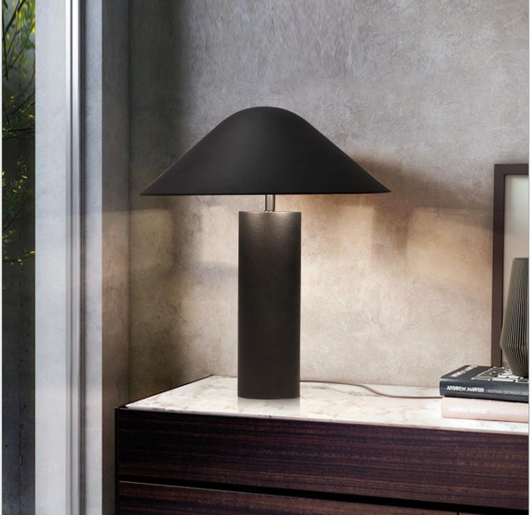 Modern Minimalist Table Lamp: Adjustable Illumination for Contemporary Spaces