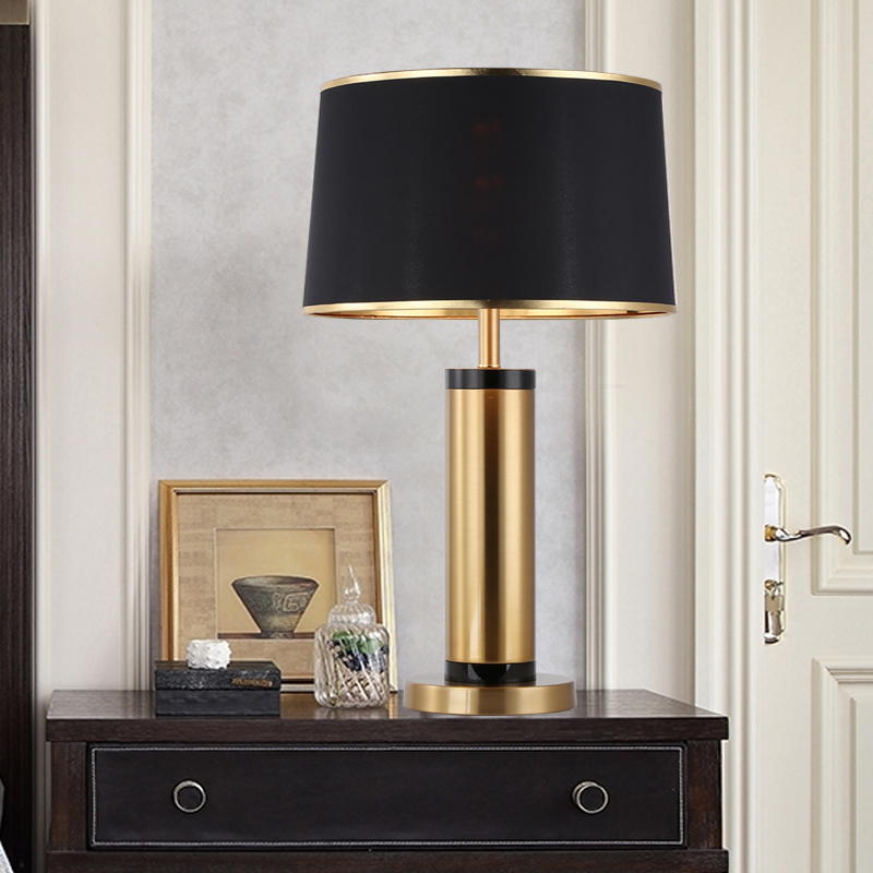 Modern Luxury Black & Gold Table Lamp: Metal - Plated Elegance with Fabric Shade