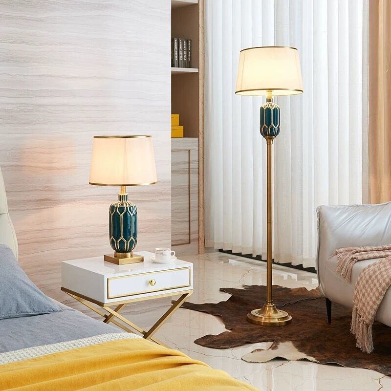 Modern Vintage Luxury Floor Lamp: Fabric Shade + Ceramic & Iron Fusion for Timelessly Elegant Spaces
