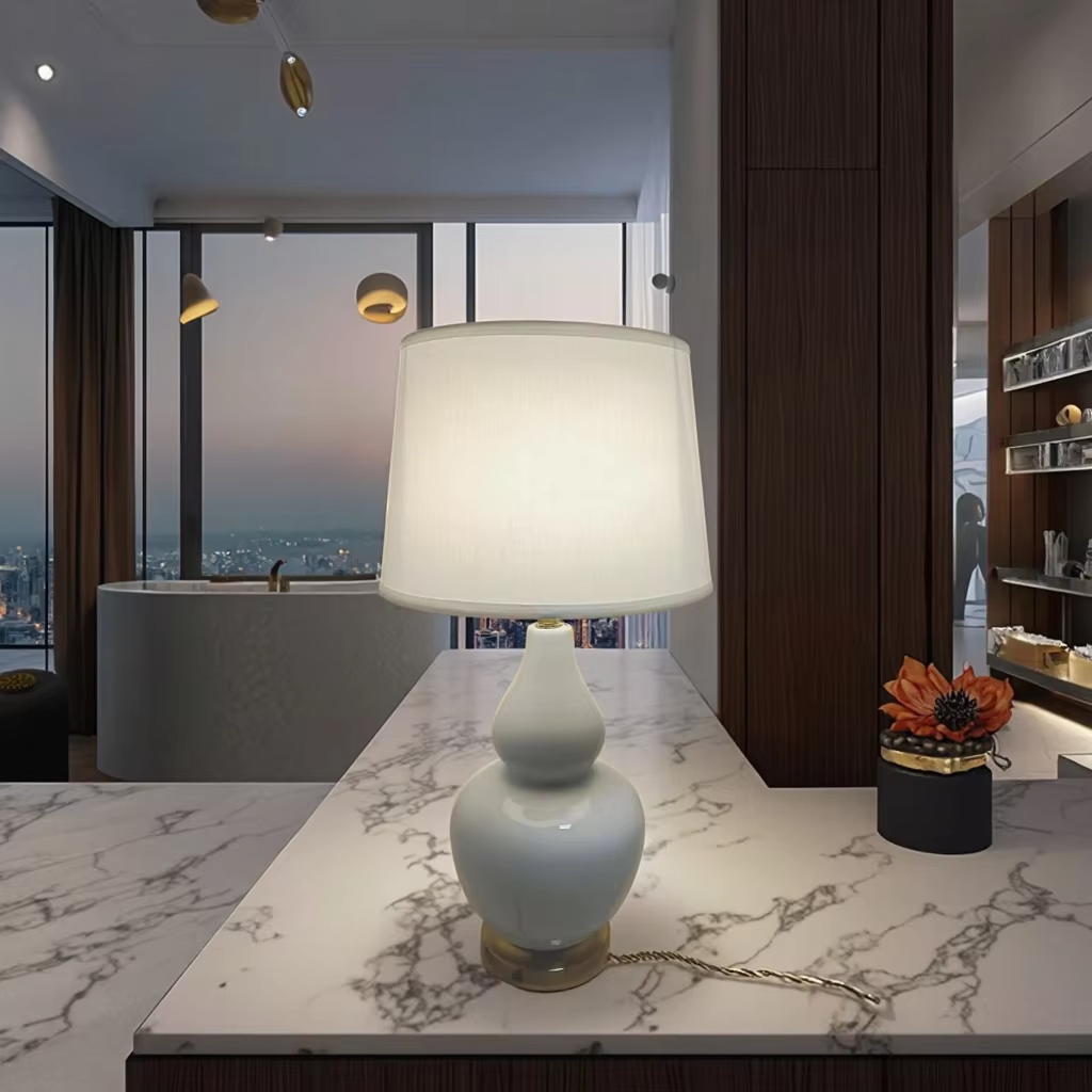 Elegant Gourd - Shaped Ceramic Table Lamp with Linen Shade