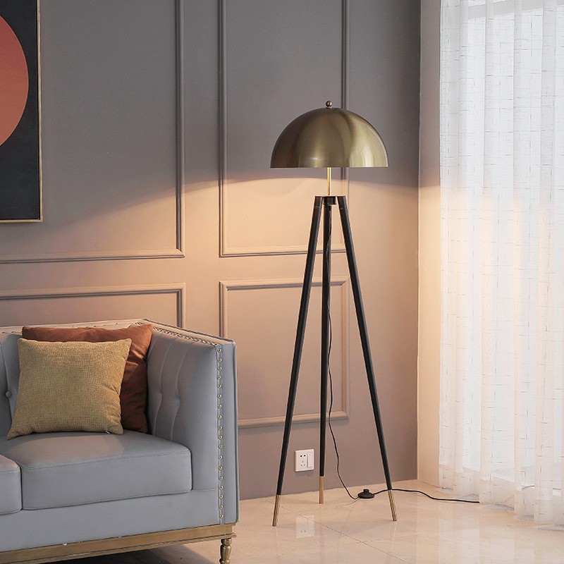 Modern Industrial Metal Floor Lamp: Dual E14 Illumination for Sculptural, Functional Spaces