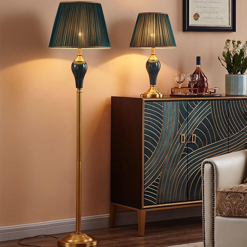 Modern Vintage Luxury Floor Lamp: Fabric Shade + Ceramic & Iron Fusion for Timelessly Elegant Spaces